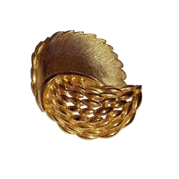 Textured Gold Plate‎ Brooch - Picture 7 of 8